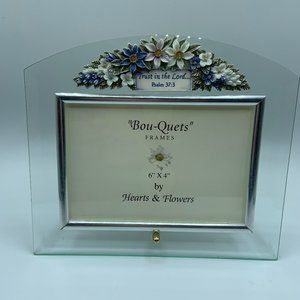 Bou-Quets Frames "Glass & Floral" by Hearts & Flowers